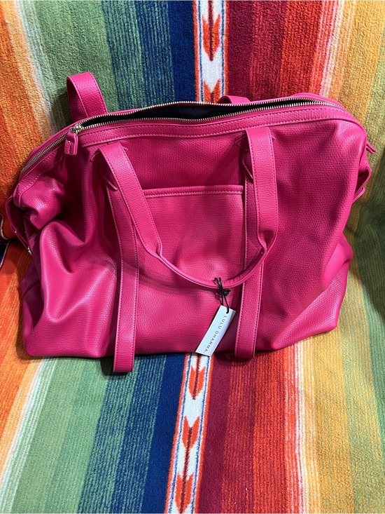 Lulu Dharma Handbags - Travel Tote Bag in Bright Pink Leather with Dual Carry Handles